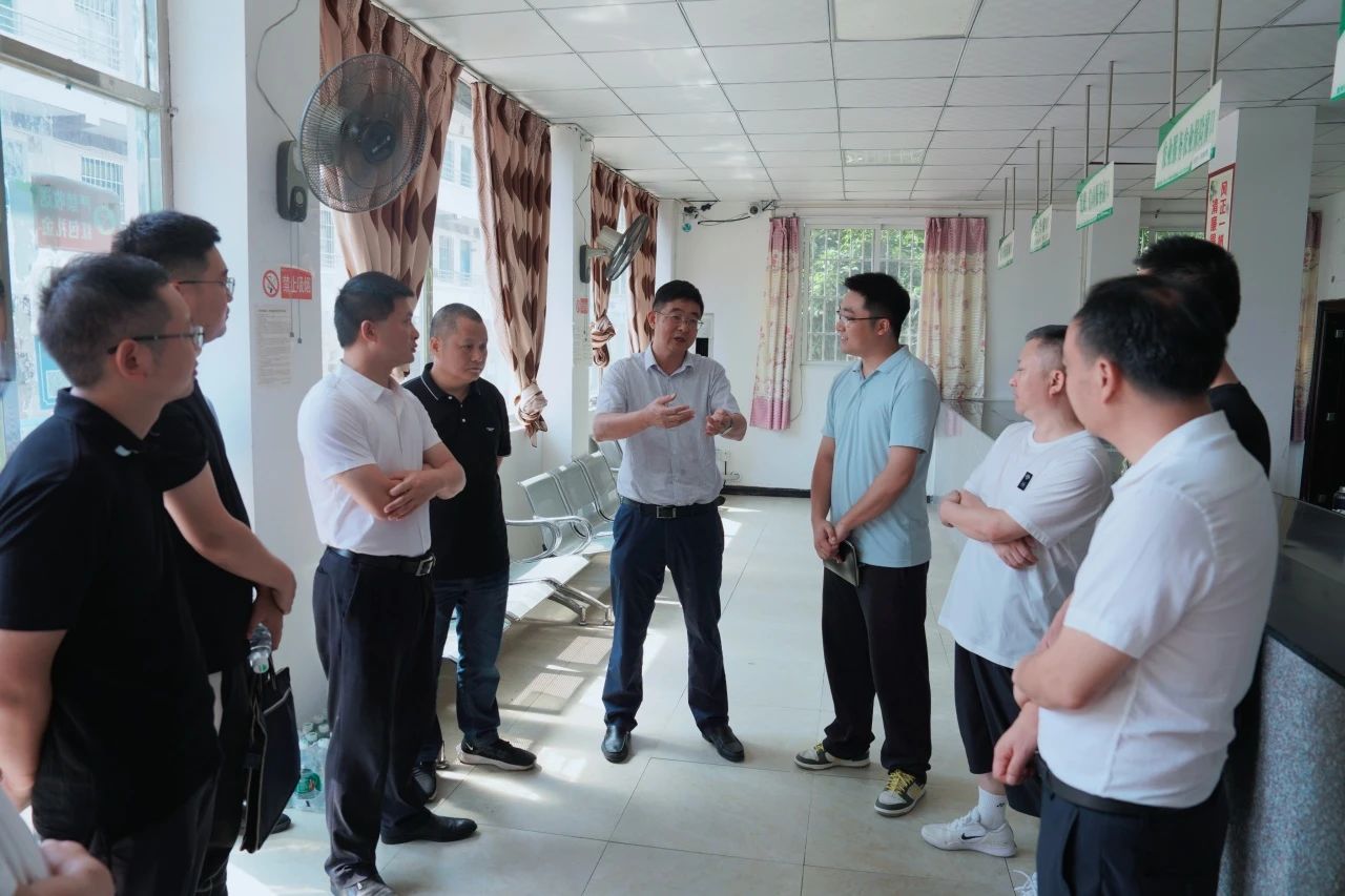 许东明赴南充市嘉陵区、巴中市通江县调研督导定点帮扶和托底性帮扶工作