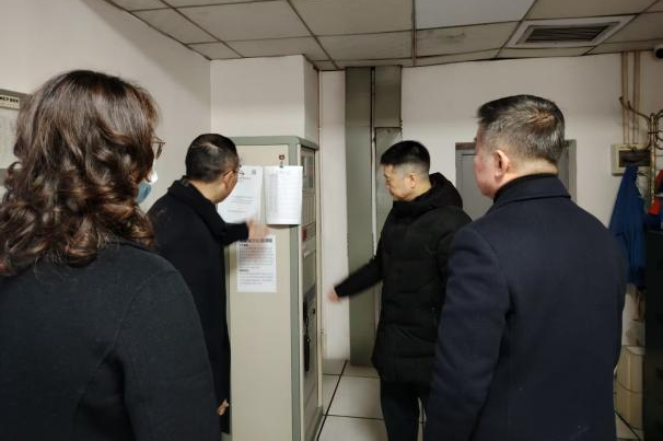 省尊龙凯时集团党委书记、董事长游勇检查督导春节安全生产并看望慰问干部员工